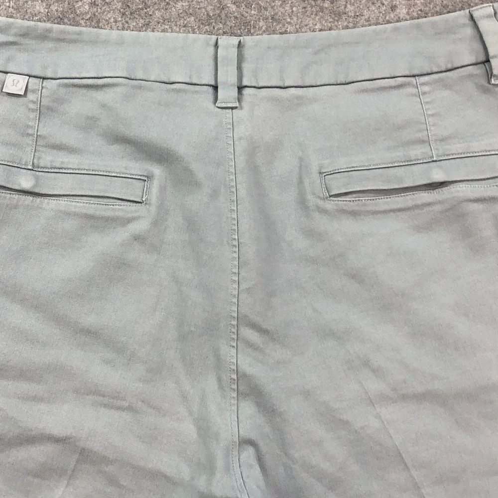 Lululemon Mens Commission Shorts 34x7 Light Blue Regular Fit Athletic Chino
